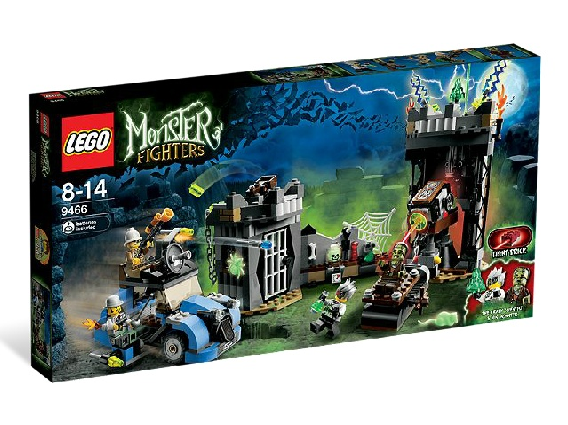 LEGO - Monster Fighters - 9466 - The Crazy Scientist and His Monster